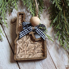 Load image into Gallery viewer, Floral State Ornaments