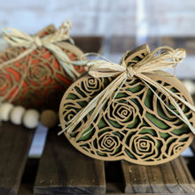 Load image into Gallery viewer, Chunky Pumpkins - Small - Roses