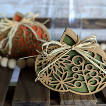 Load image into Gallery viewer, Chunky Pumpkins - Small - Floral "Bubbles"
