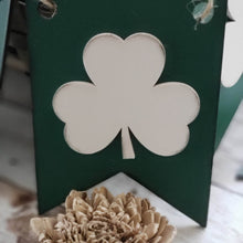 Load image into Gallery viewer, Garland - St. Patrick's Day