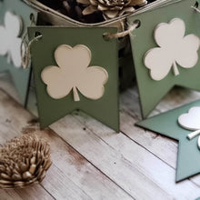 Load image into Gallery viewer, Garland - St. Patrick's Day