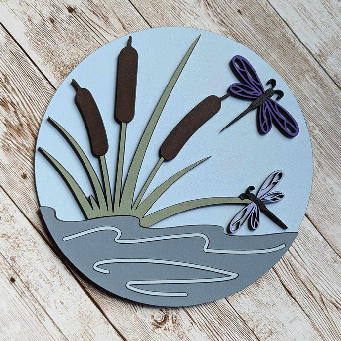 interchangeable decor, dragonfly, cattail